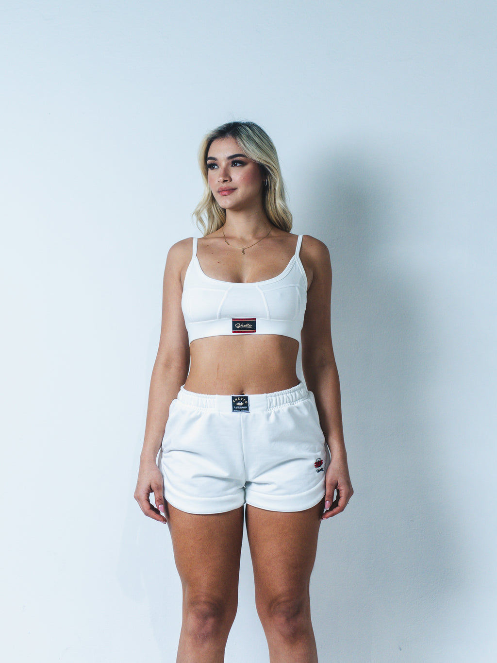 Shorts Pantone