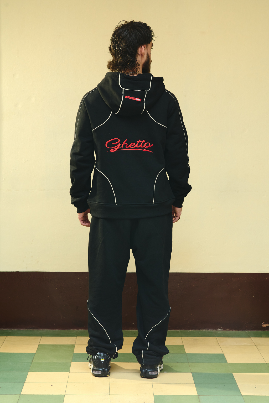 Hoodie Negro Reflectivo