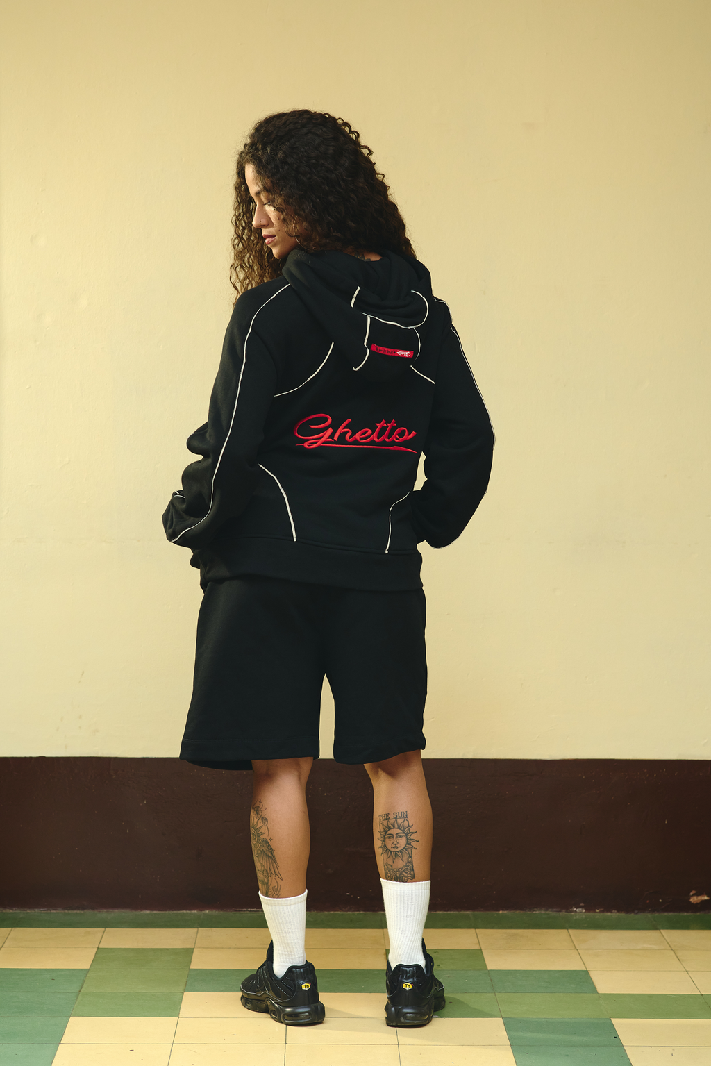 Pantaloneta Negra Fino