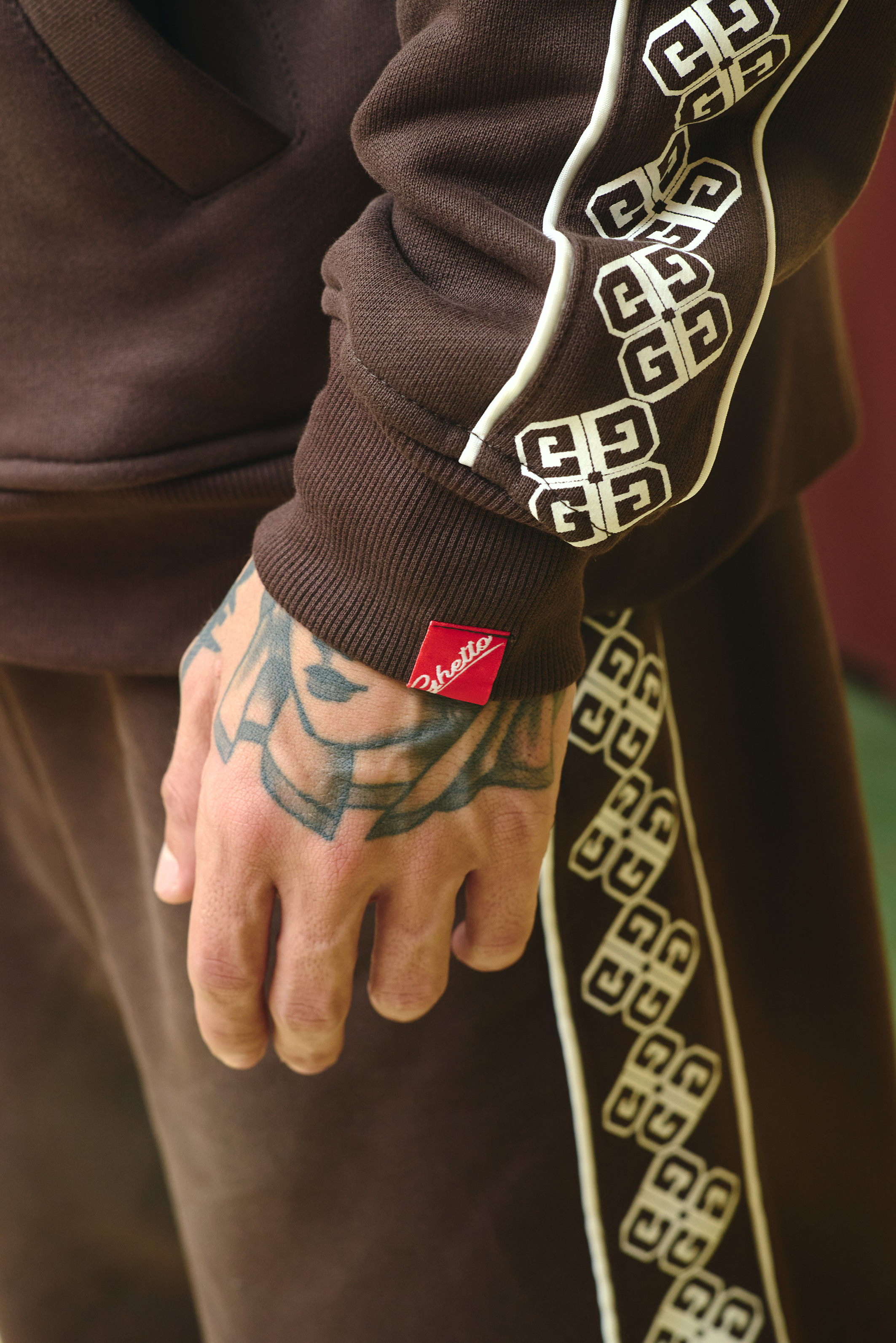 Hoodie Chocolate Monograma