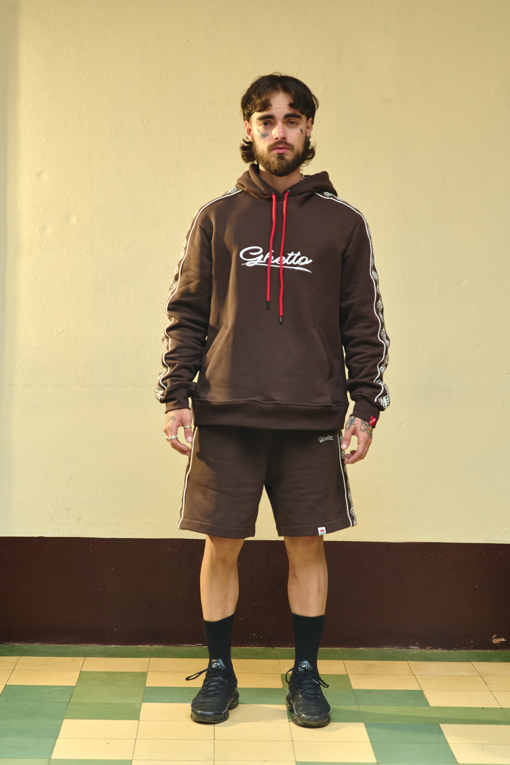 Pantaloneta Chocolate Monograma
