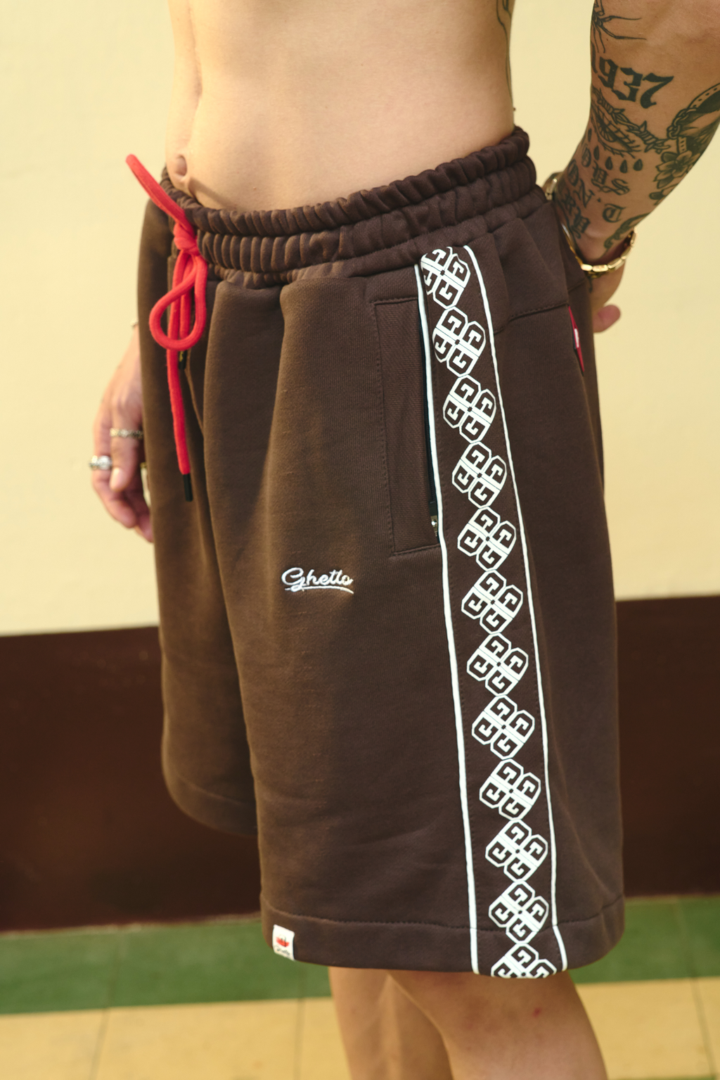 Pantaloneta Chocolate Monograma