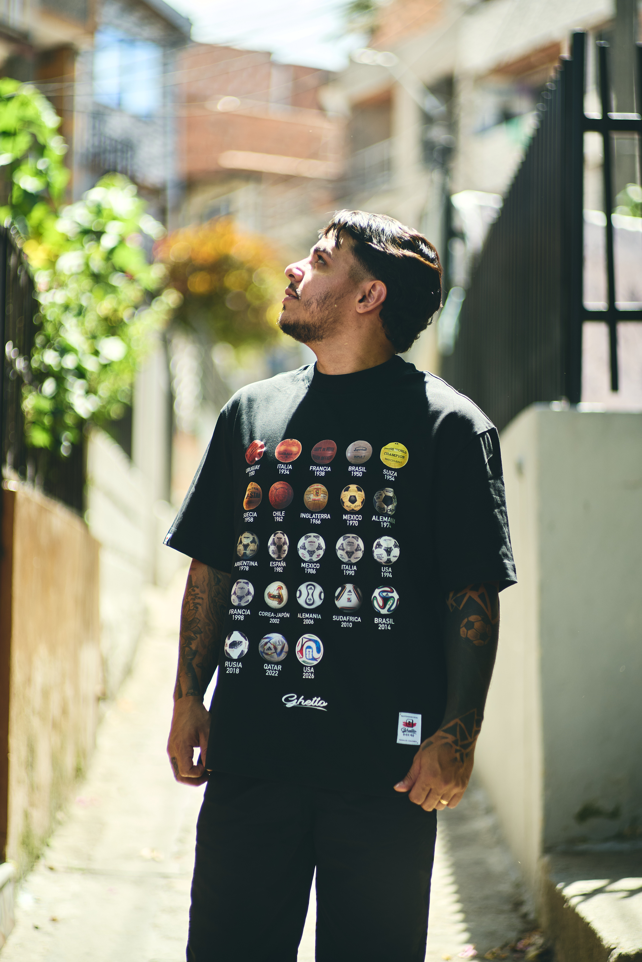 Camiseta Balones Mundial Negra