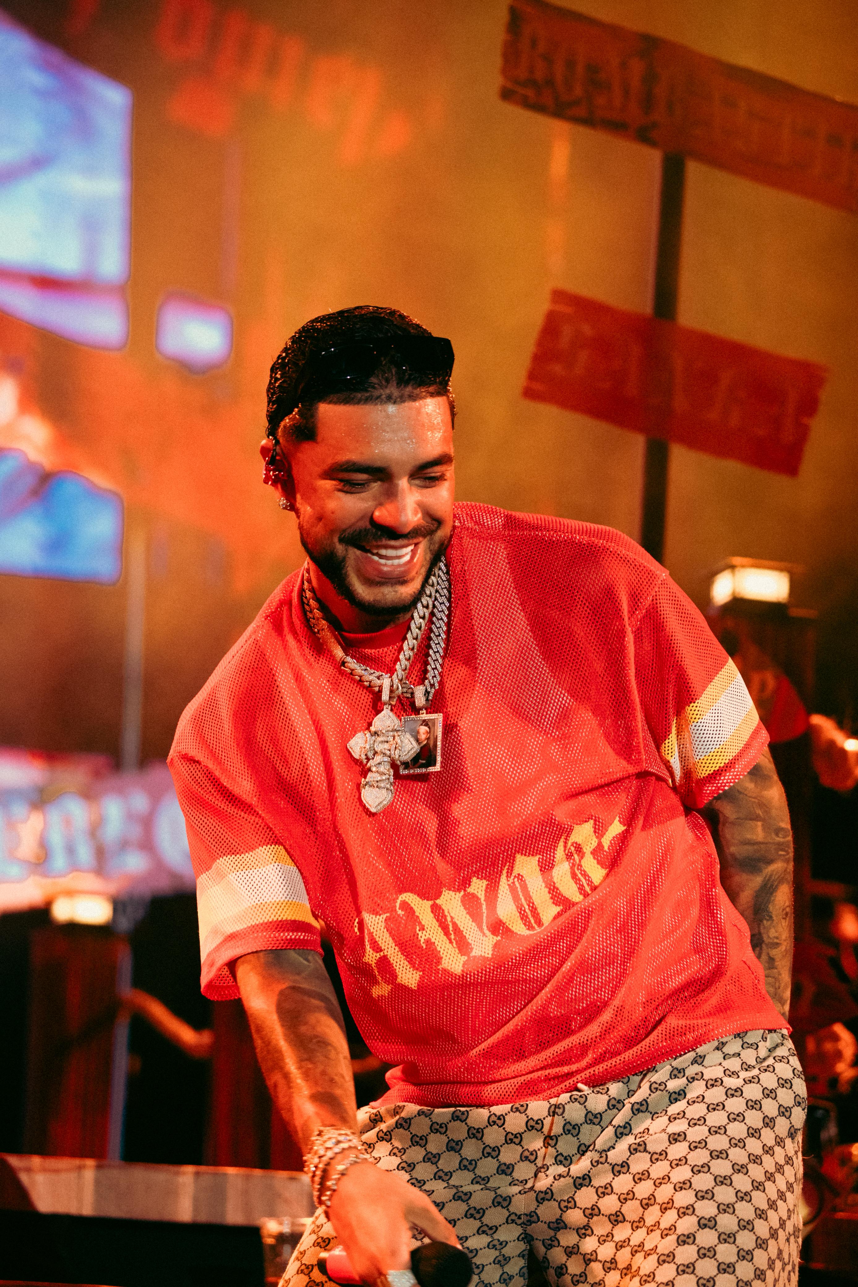 Camiseta edición especial Ghetto x Awoo – Sendé World Tour 2025