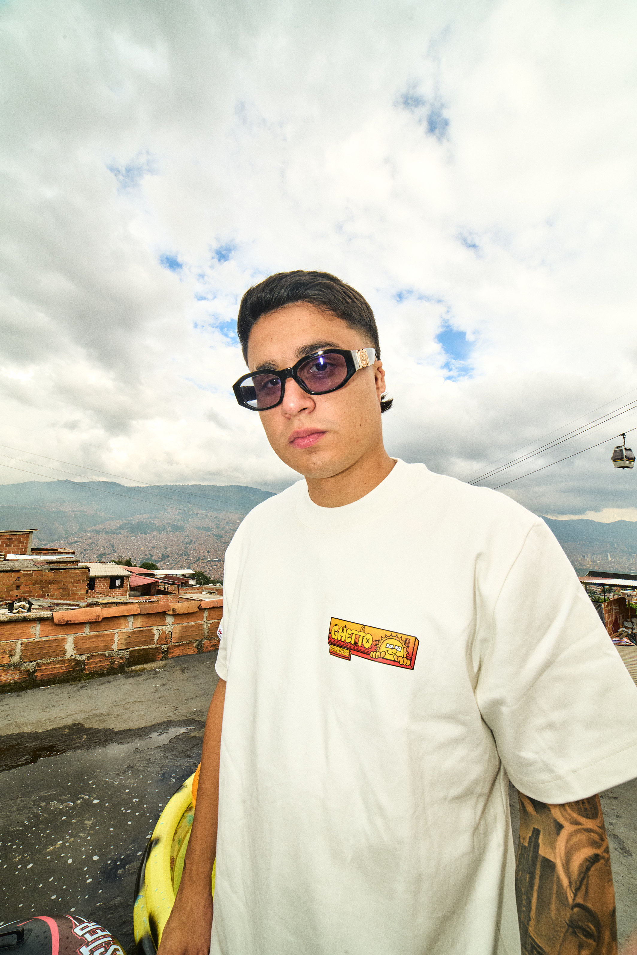 Camiseta Ghetto Paradise Crema
